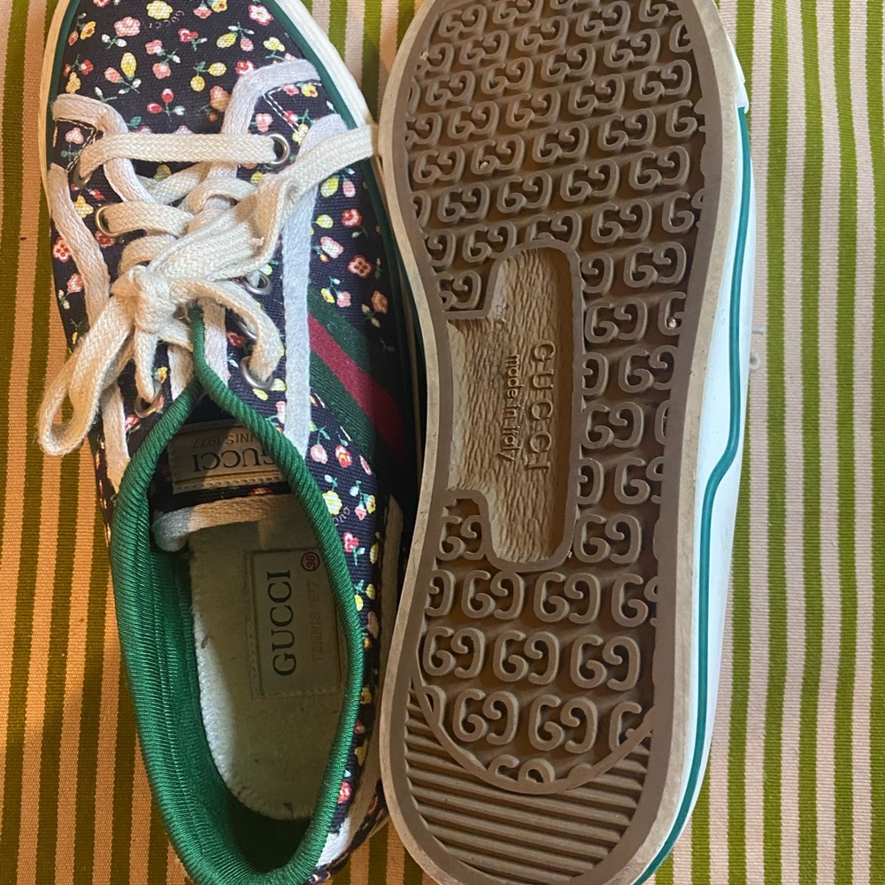 Gucci Limited Edition Sneaker with Liberty of London floral Print size 38 - Picture 8 of 11